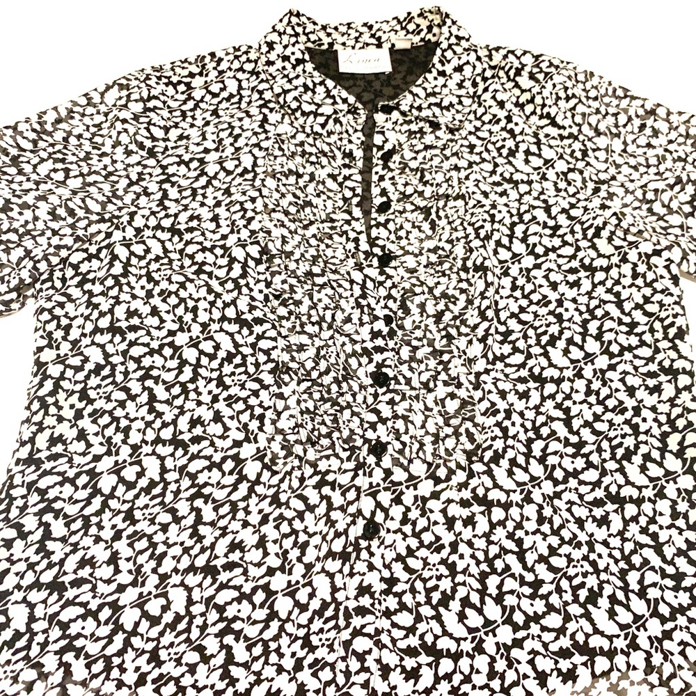 Linea white patterned top